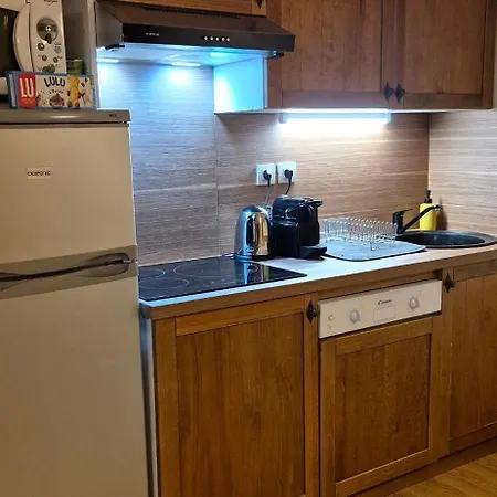 L'ours De St Lary, 6 Personnes, Piscine, Sauna, Hammam Apartamento