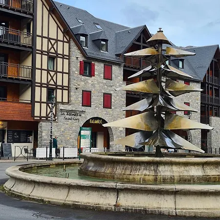 Apartment L'ours De St Lary, 6 Personnes, Piscine, Sauna, Hammam Saint-Lary-Soulan